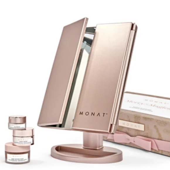 Monat LED Tri-Fold Mirror - Picture 2 of 3